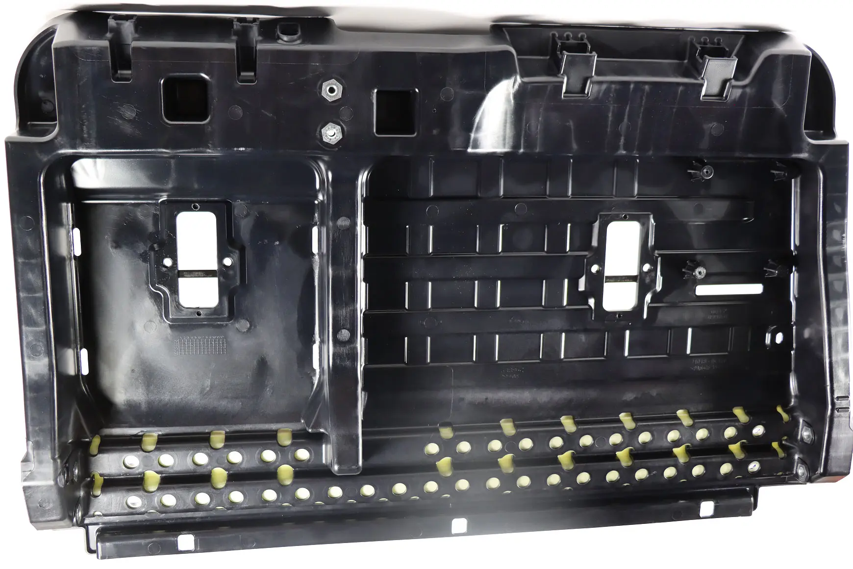 2022toyotatundraseatback_basftoyotallpflexngate BASF, Flex-N-Gate, L&L Products and Toyota Named as Finalists for the 2023 JEC Innovation Award for Composite Seatback Design on 2022 Toyota Tundra