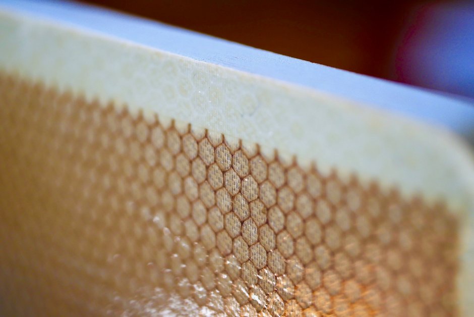 csm_l9060_slider_background_baa3f4adeb L&L Products brings a new approach to fill and reinforce aerospace sandwich panels with L&L Reinforce L-9060