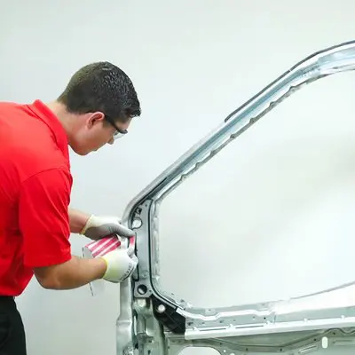 Demonstration of Bonding a Door Bracket Using L&L Bond Gap Jumping Adhesive